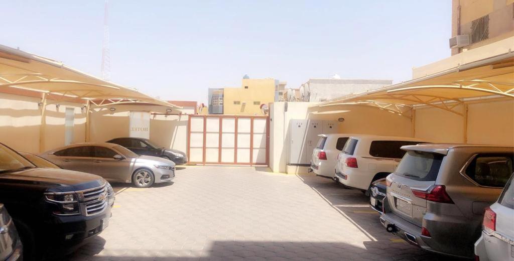 Brand Al Qassim Hotel Buraidah Bagian luar foto