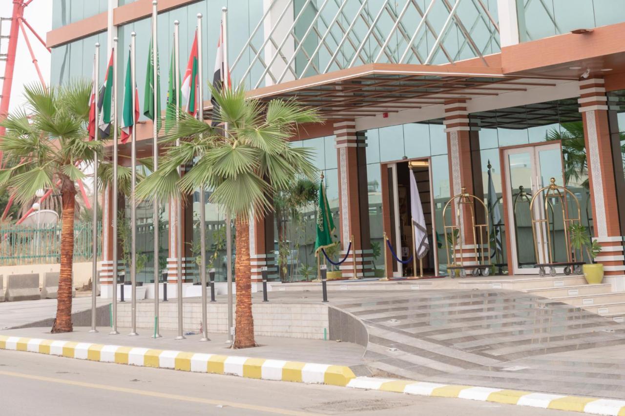 Brand Al Qassim Hotel Buraidah Bagian luar foto
